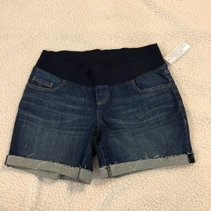 Great Expectations maternity shorts